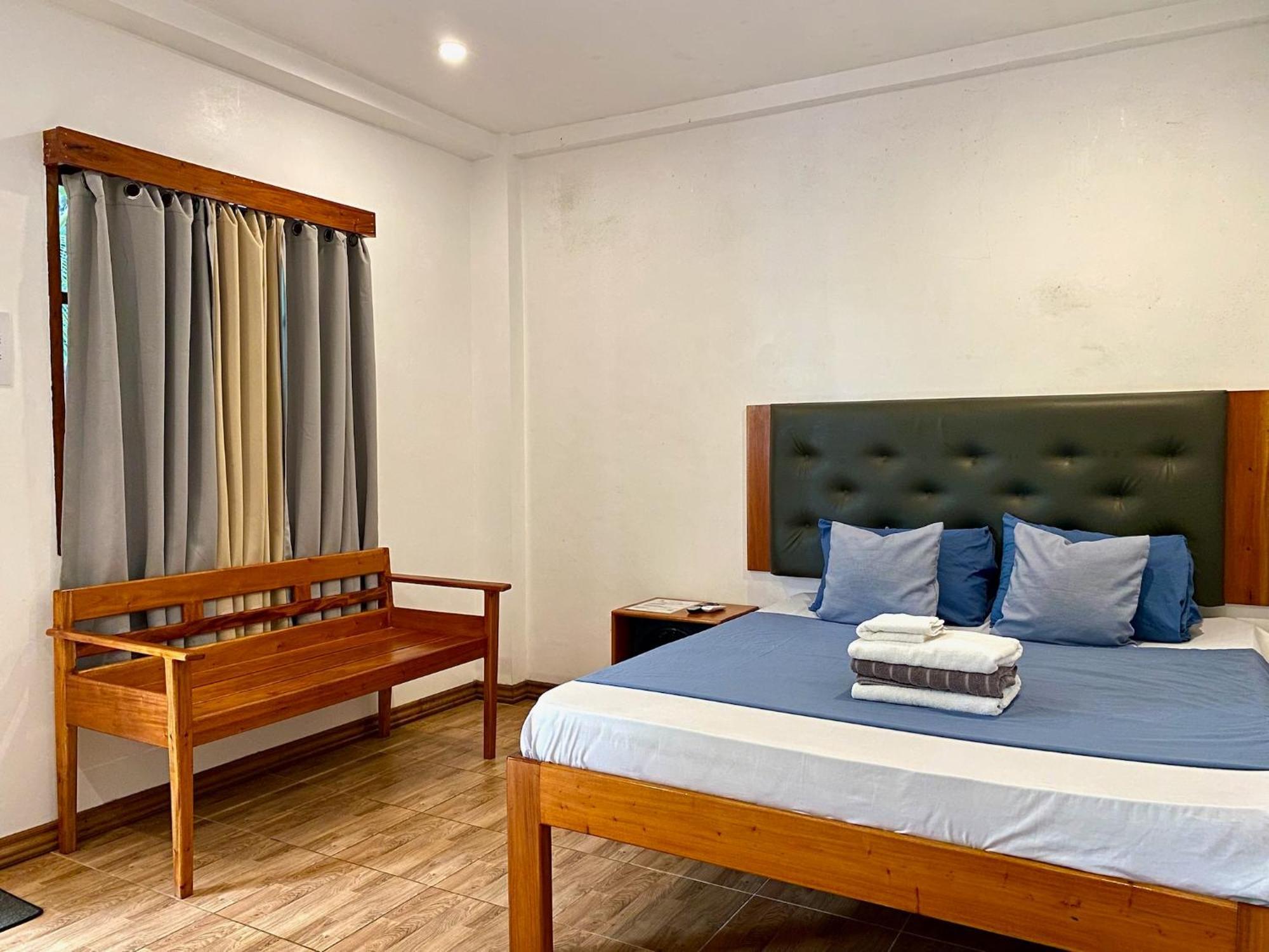 White Bada Guesthouse 锡基霍尔 外观 照片