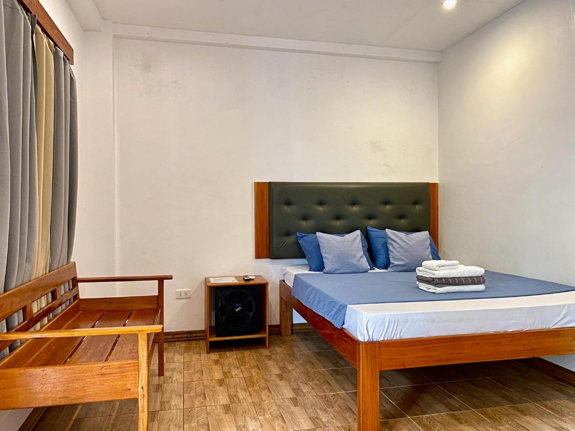 White Bada Guesthouse 锡基霍尔 外观 照片